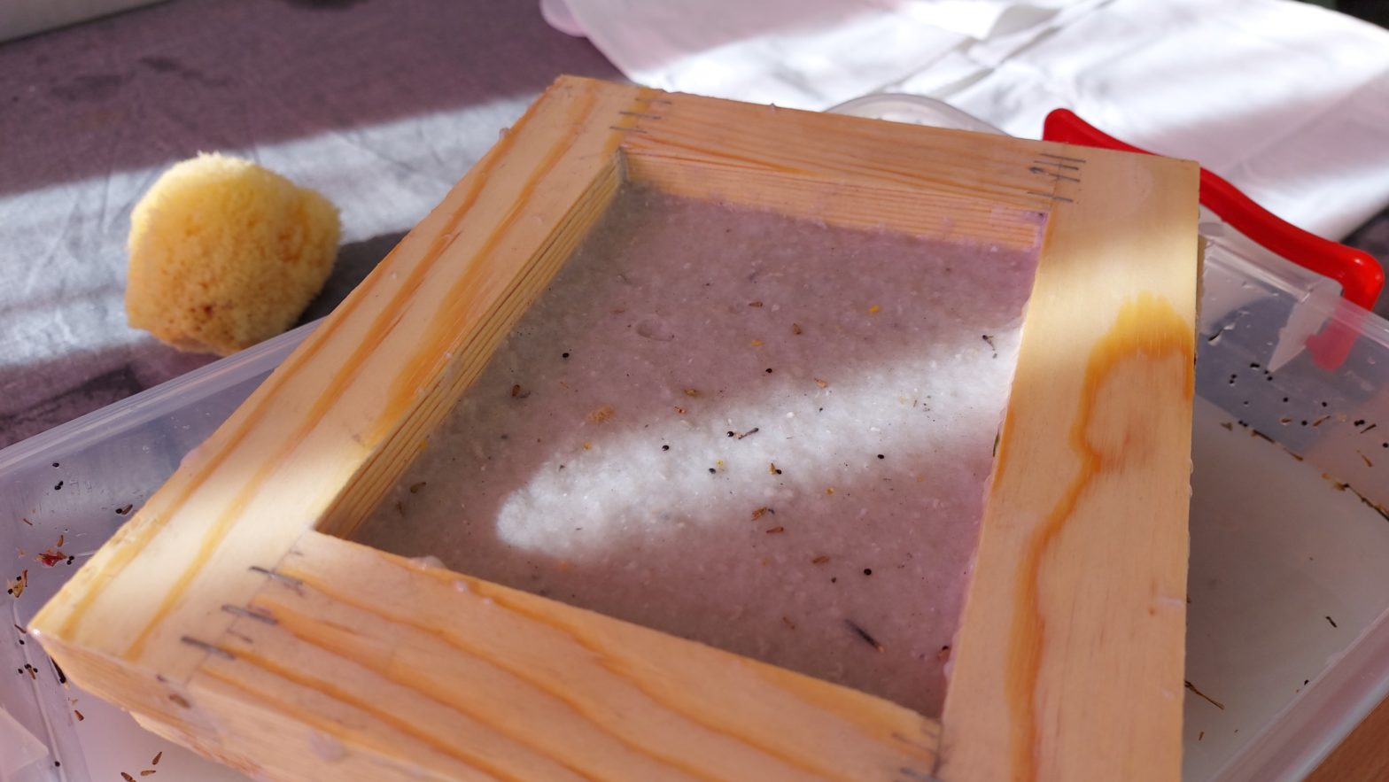 Frame with paper pulp- diy paper- recycling
